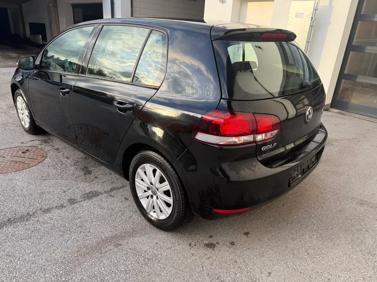 Volkswagen Golf 2008 photo 3