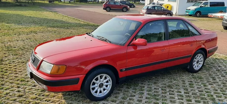Audi 100 C4