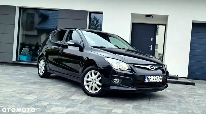Hyundai I30 2011 photo 2