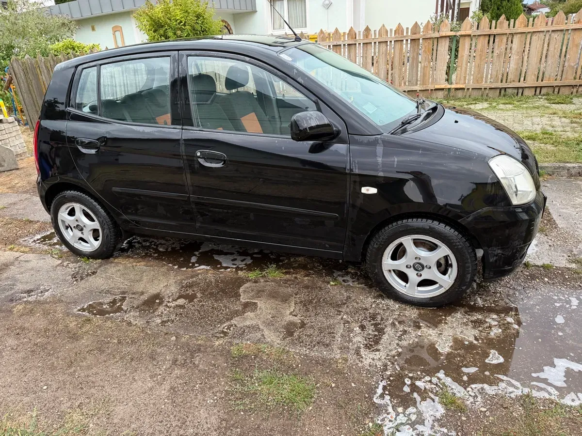 Kia Picanto 2007 photo 3