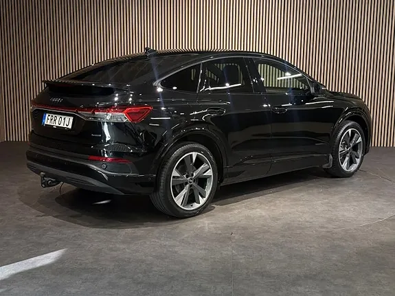 Audi Q4 E-Tron 2023 photo 4