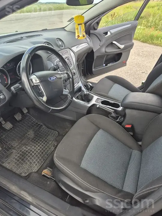 Ford Mondeo 2010 photo 4