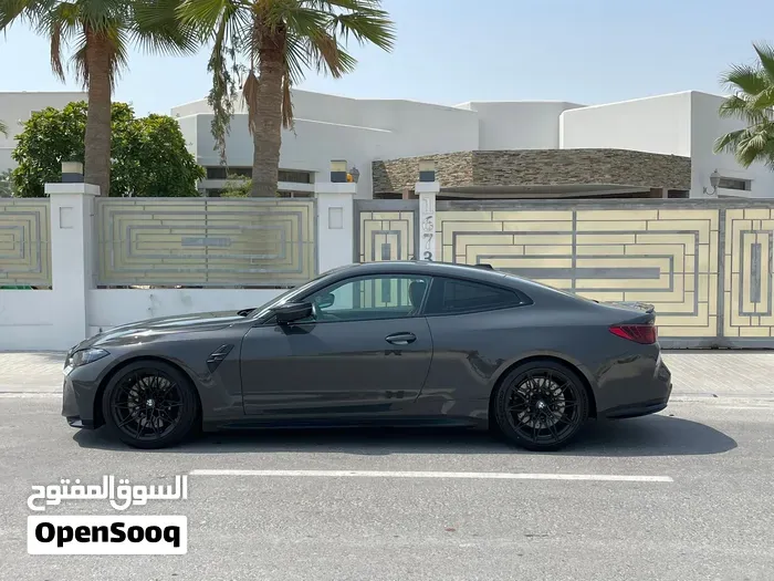 BMW 4 Series M4 2025 photo 3