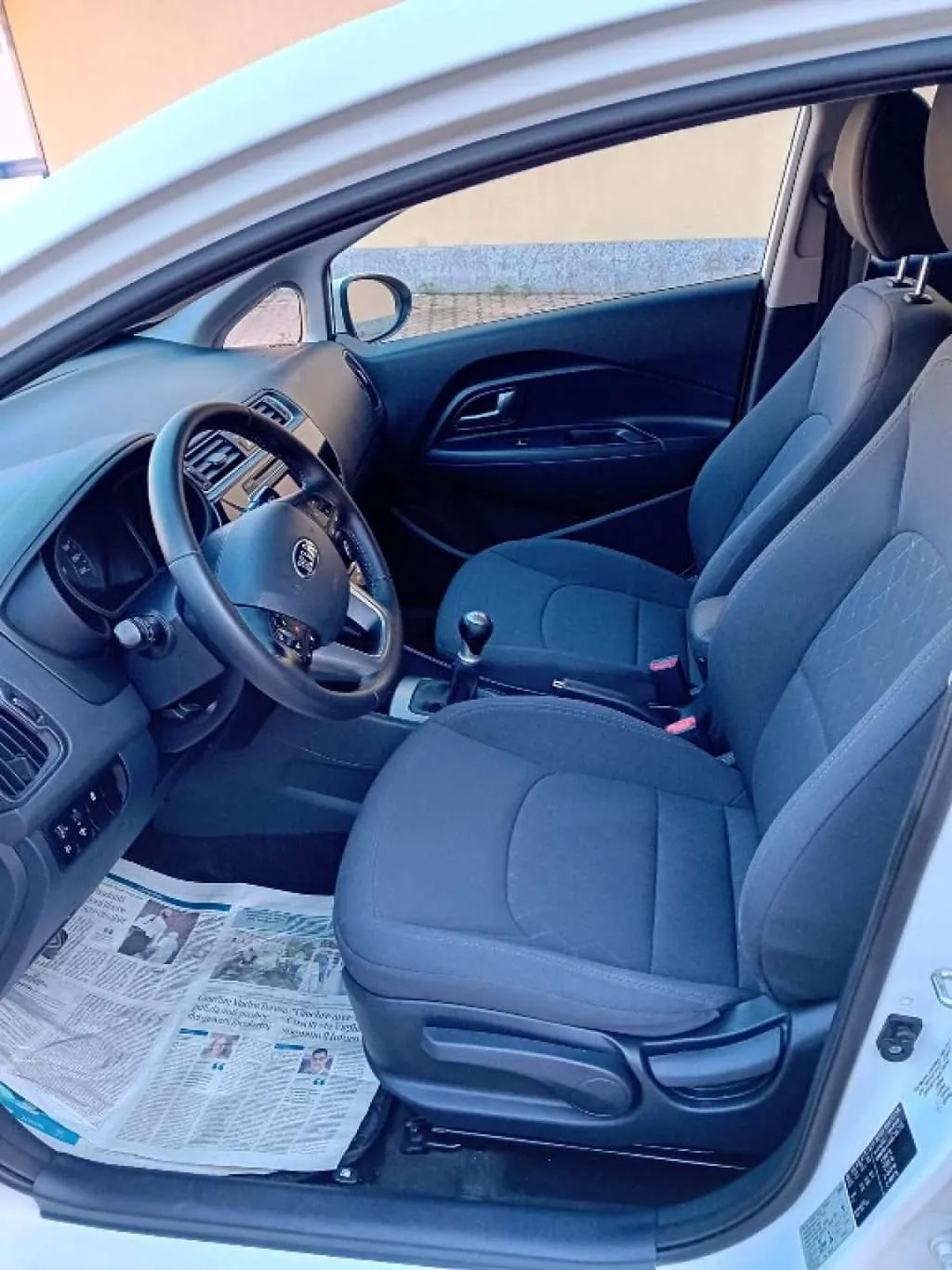 Kia Rio 2016 photo 3