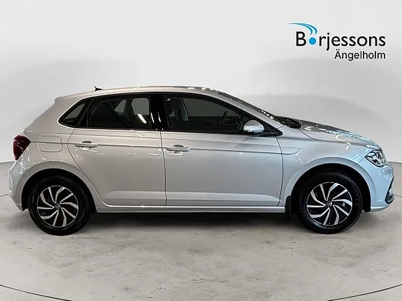 Volkswagen Polo 2027 photo 2