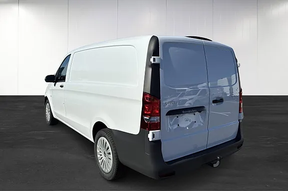 Mercedes-Benz Vito 110 2026 photo 4