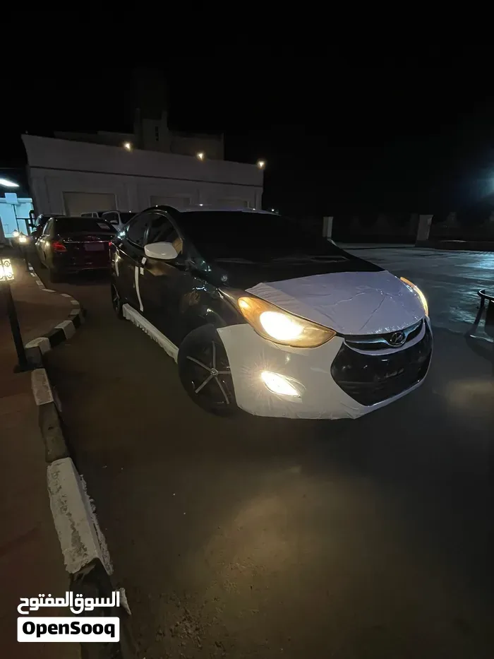 Hyundai Elantra 2013 photo 4