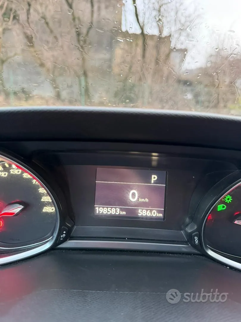 Peugeot 308 2016 photo 5