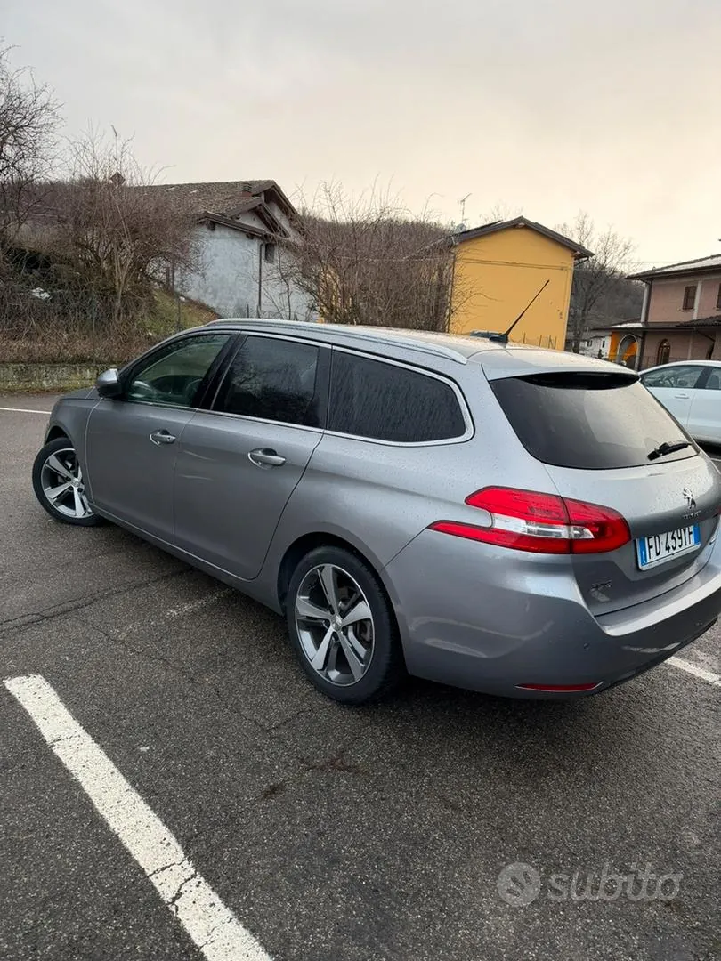 Peugeot 308 2016 photo 3