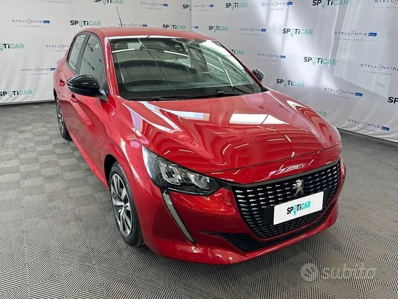 Peugeot 208 2024 photo 5