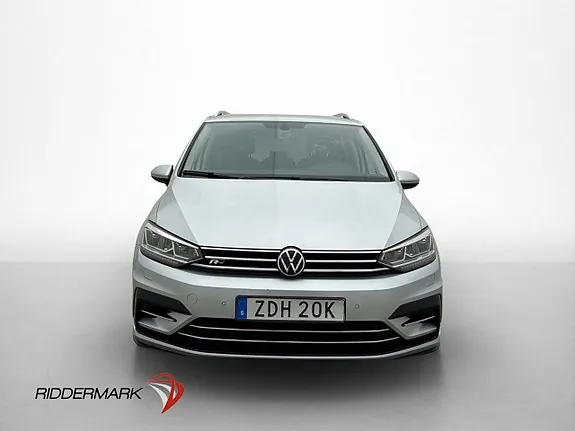 Volkswagen Touran 2021 photo 2