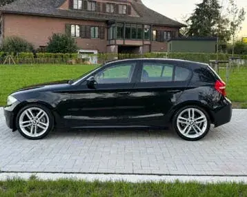 BMW 118I