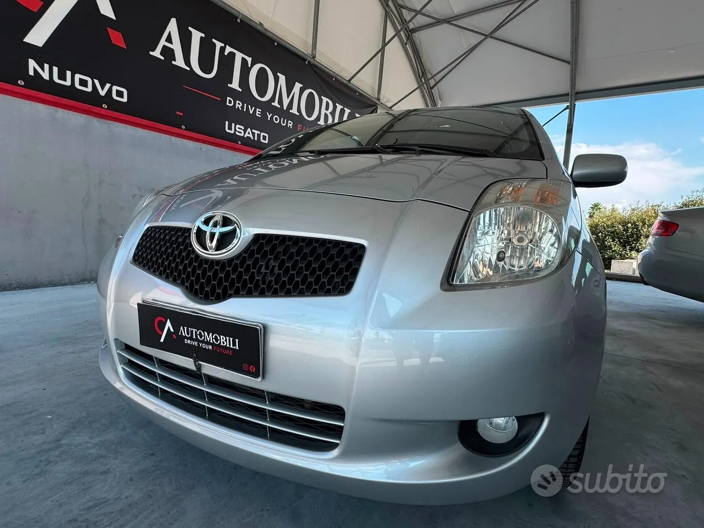 Toyota Yaris 2007 photo 2