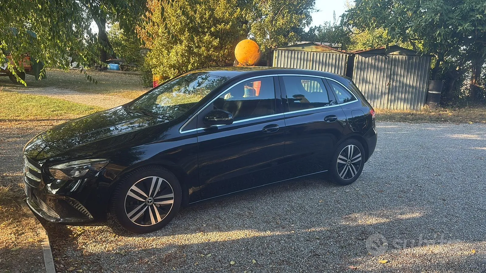 Mercedes-Benz B-Class 2022 photo 4