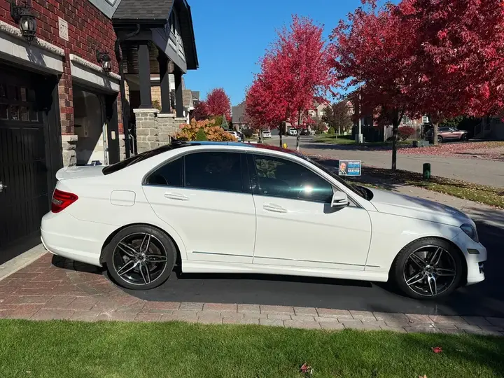 Mercedes-Benz C-Class 2014 photo 3