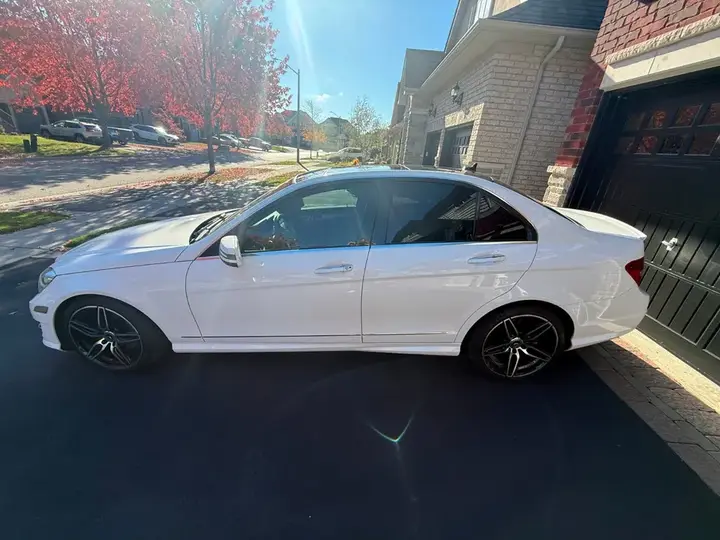 Mercedes-Benz C-Class 2014 photo 4
