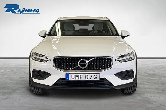 Volvo V60 Cross Country 2019 photo 4