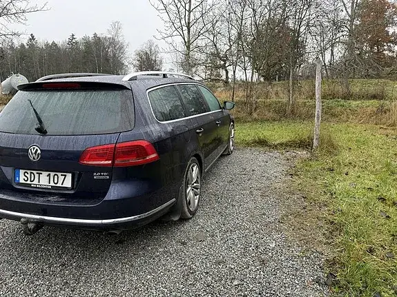 Volkswagen Passat 2012 photo 4