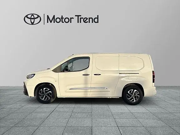 Toyota Proace City 2024 photo 3