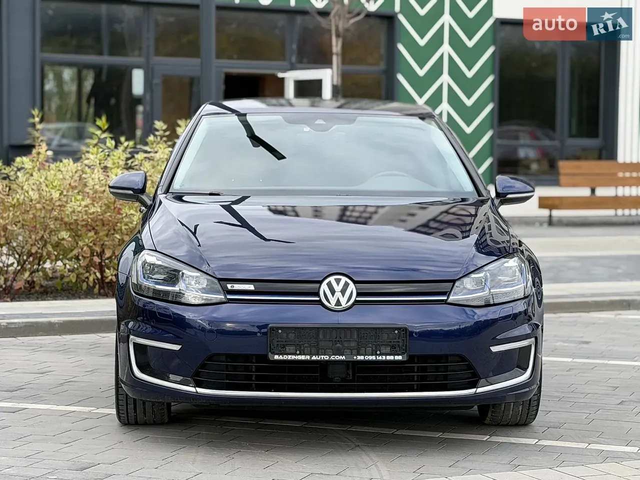 Volkswagen E-Golf 2018 photo 2
