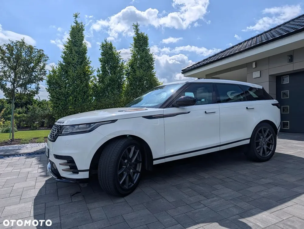 Land Rover Range Rover Velar 2022 photo 2