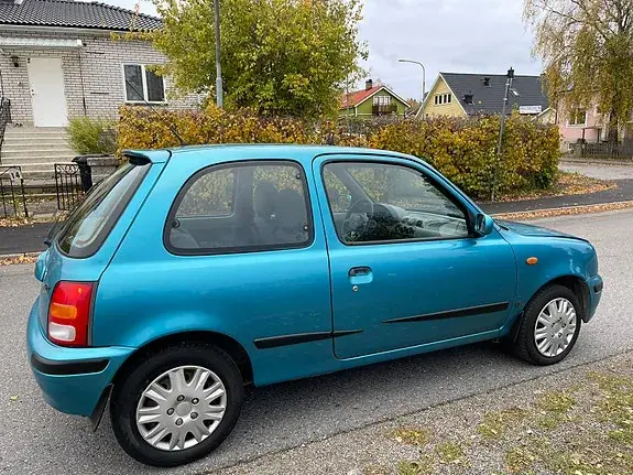Nissan Micra 1999 photo 4