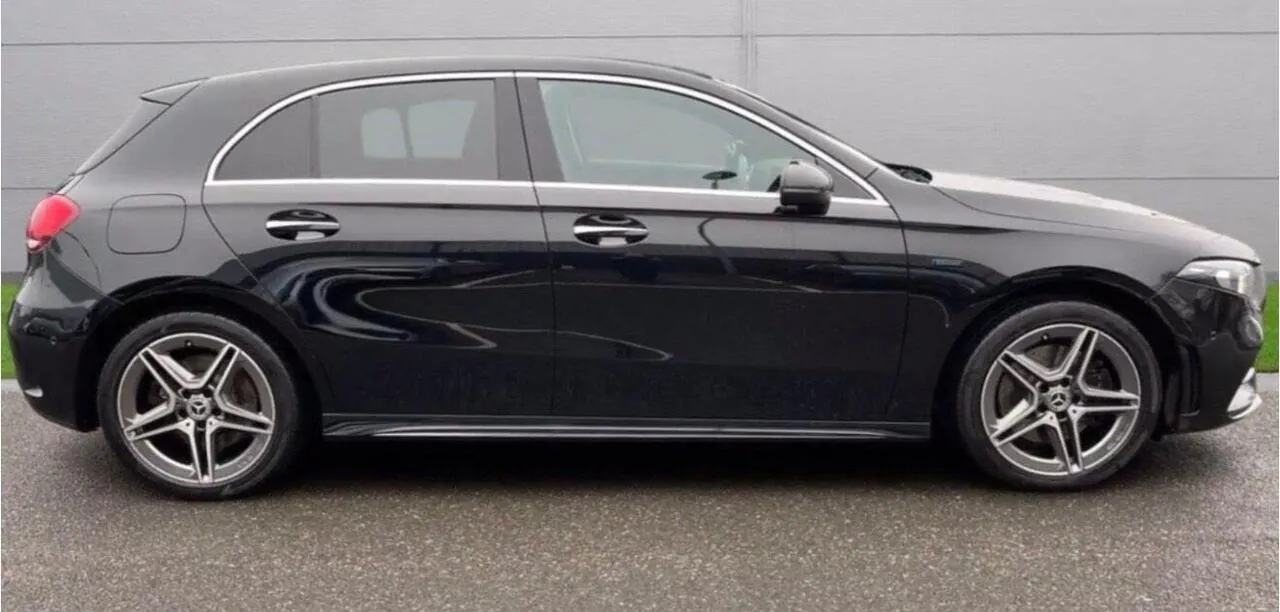 Mercedes-Benz A-Class 2020 photo 3