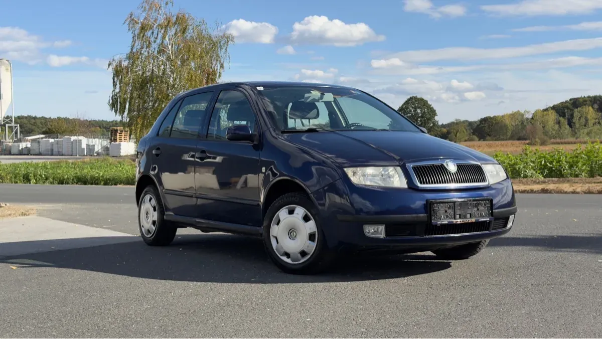 Skoda Fabia 2002 photo 2