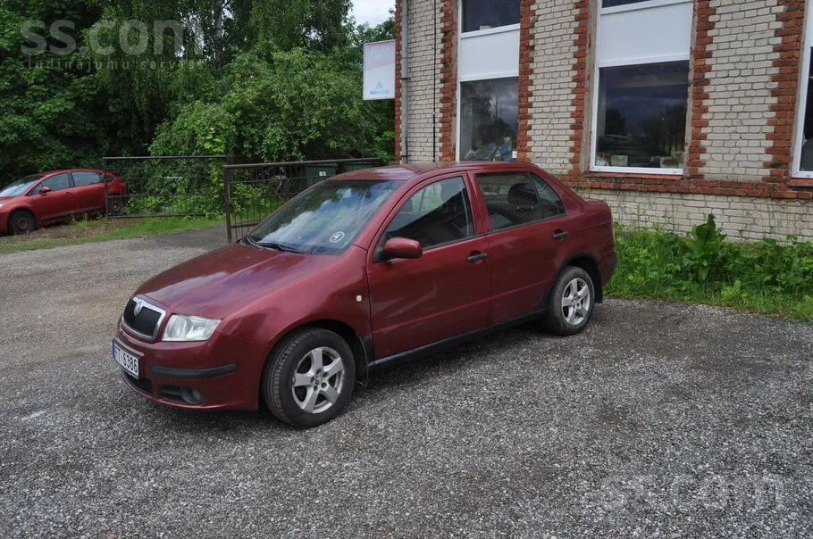 Skoda Fabia 2006 photo 2