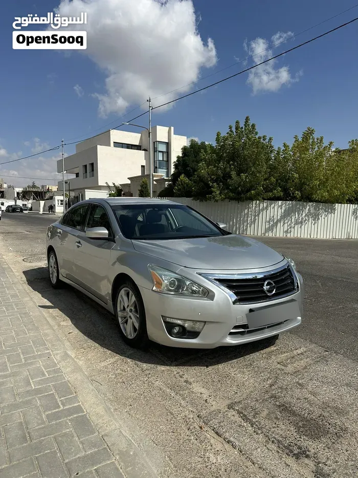 Nissan Altima 2015 photo 2