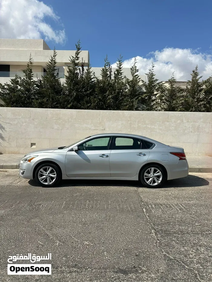 Nissan Altima 2015 photo 4
