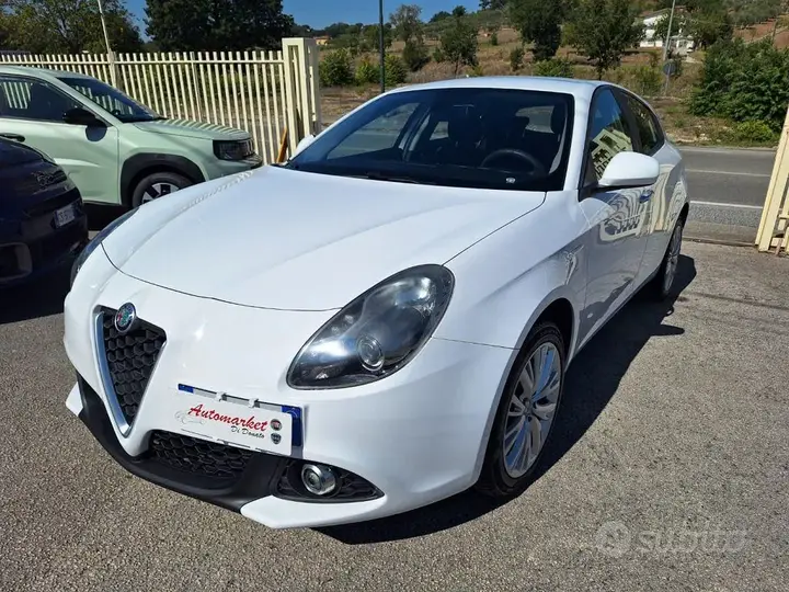 Alfa Romeo Giulietta 2018 photo 3