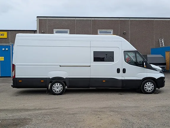 Iveco Daily 2017 photo 5