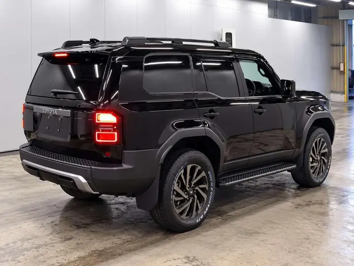 Toyota Land Cruiser 2025 photo 4
