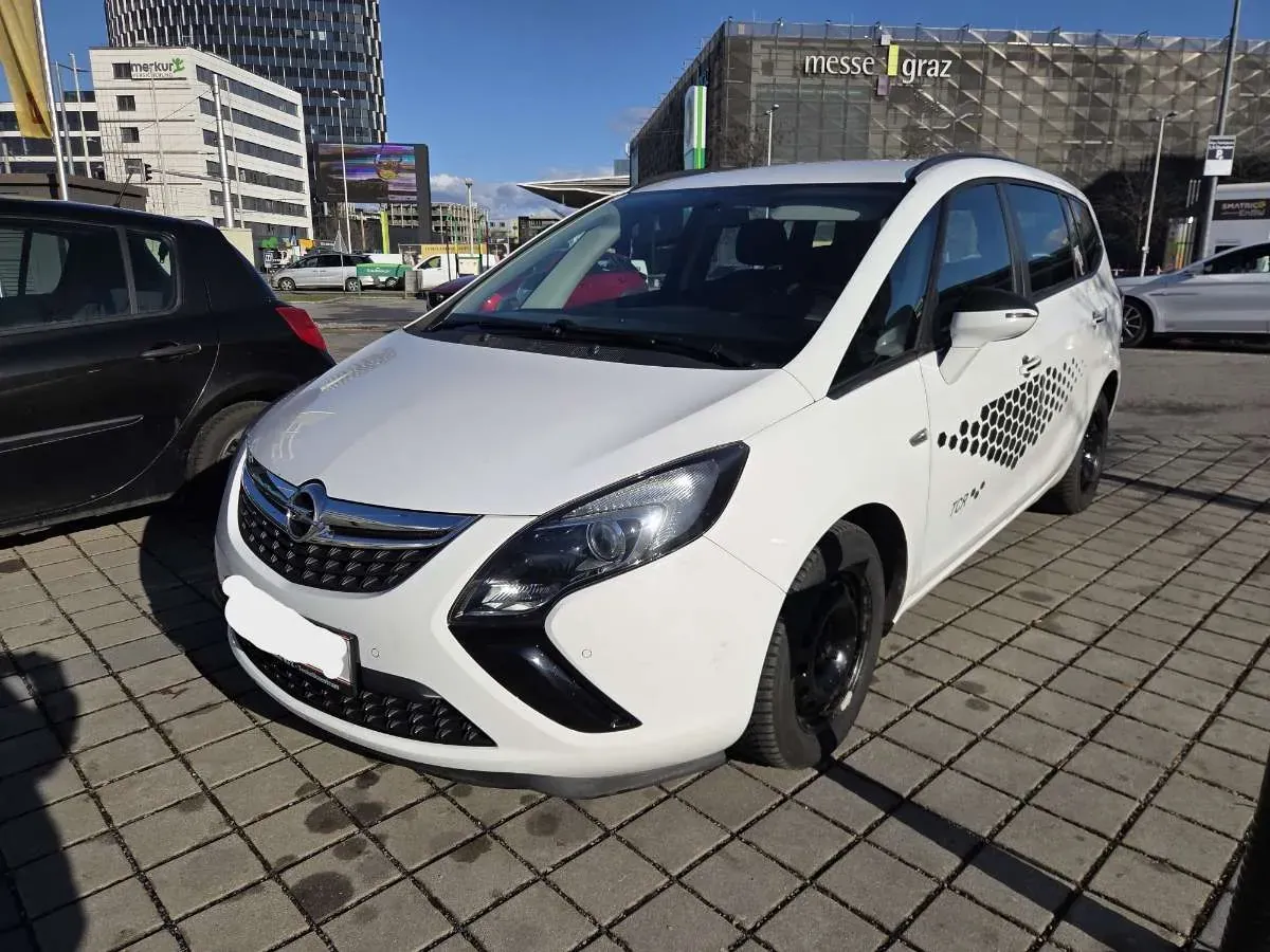 Opel Zafira Tourer