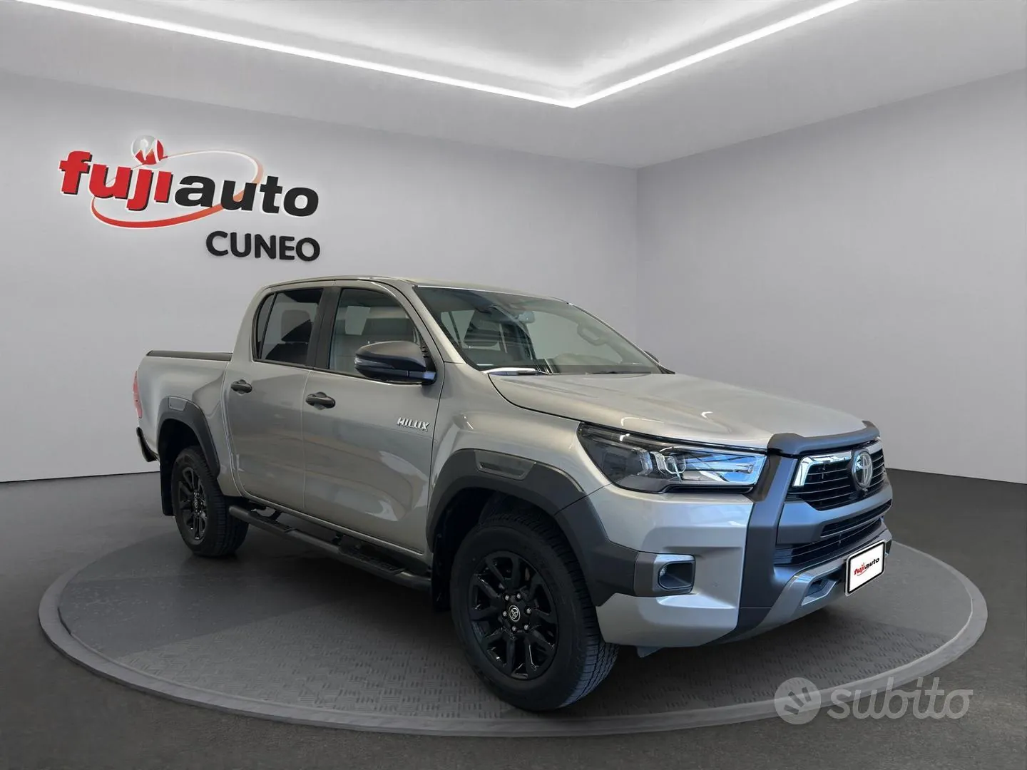 Toyota Hilux 2025 photo 2