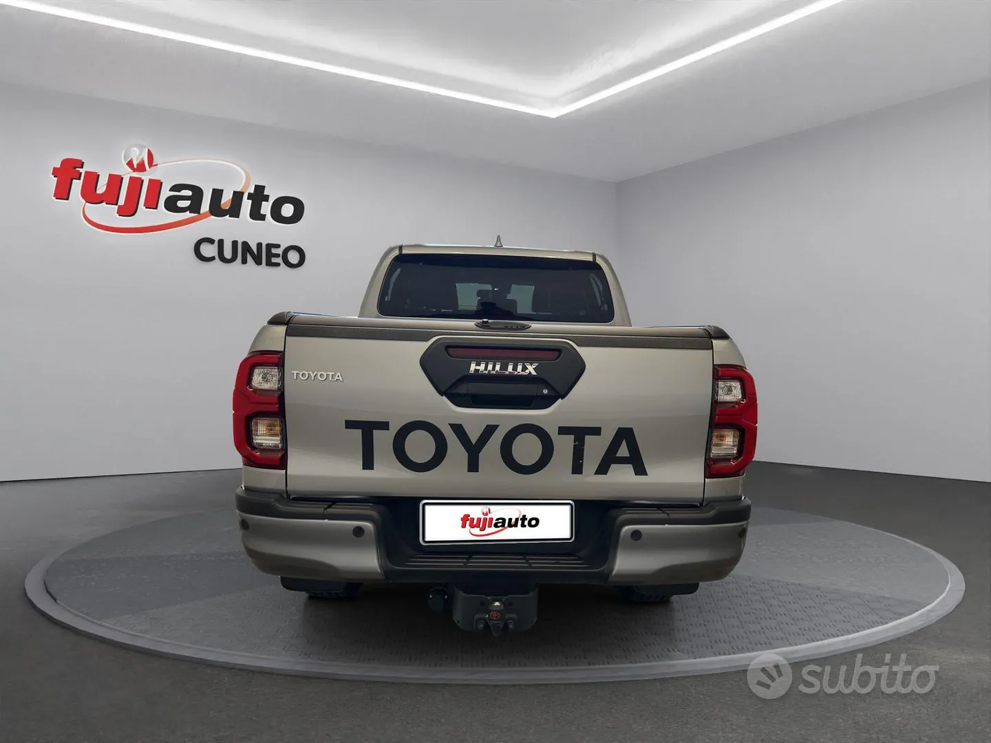 Toyota Hilux 2025 photo 4