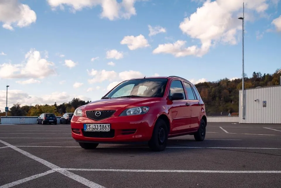 Mazda 2