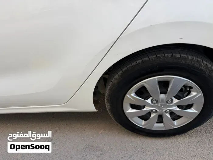 Kia Pegas 2023 photo 3