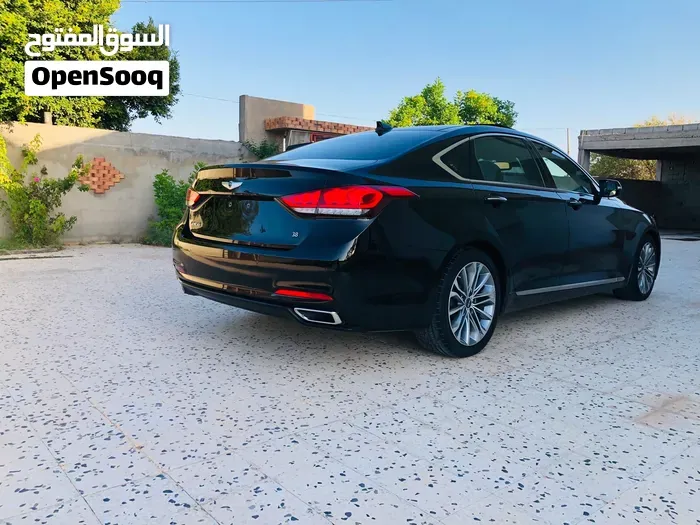 Genesis G80 2015 photo 4