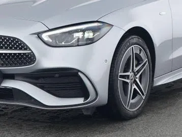 Mercedes-Benz C-Class 2025 photo 2