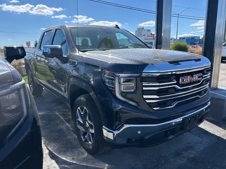 GMC Sierra 1500 2026 photo 3