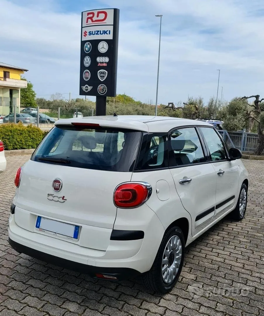 Fiat 500L 2019 photo 2