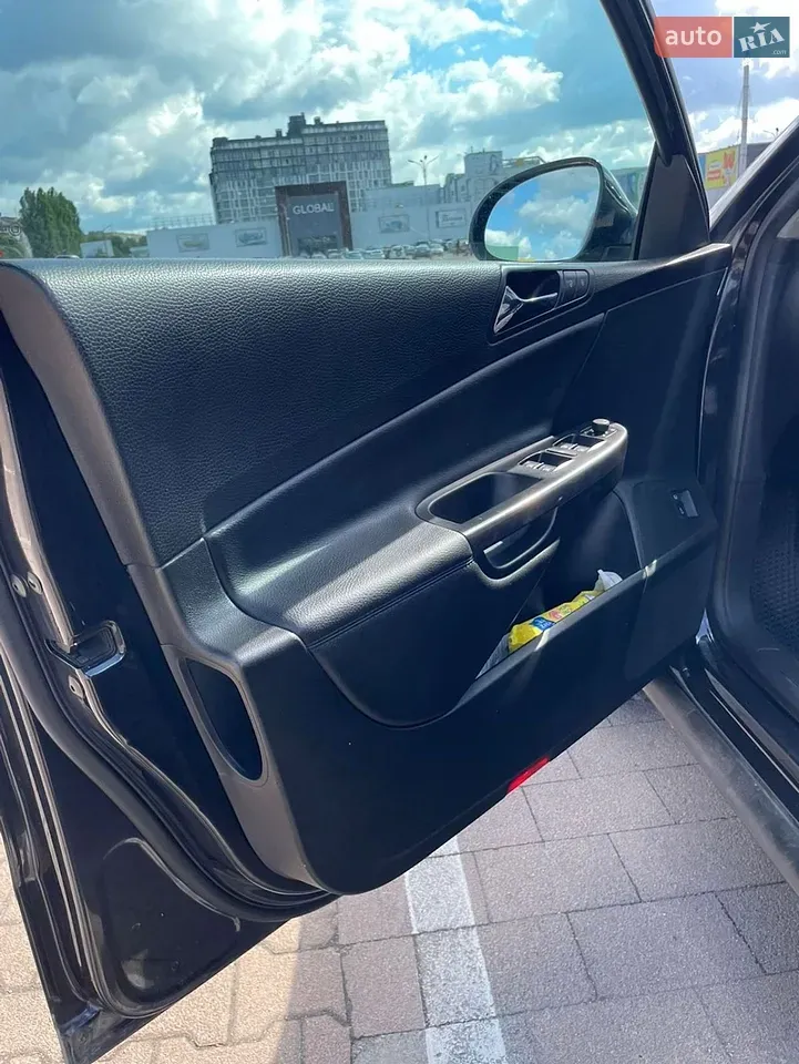 Volkswagen Passat 2006 photo 2