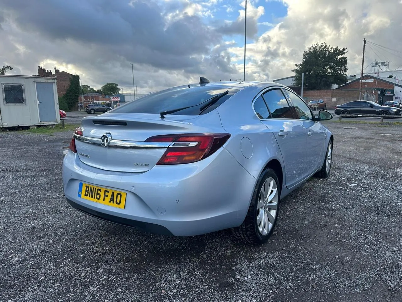 Vauxhall Insignia 2016 photo 3