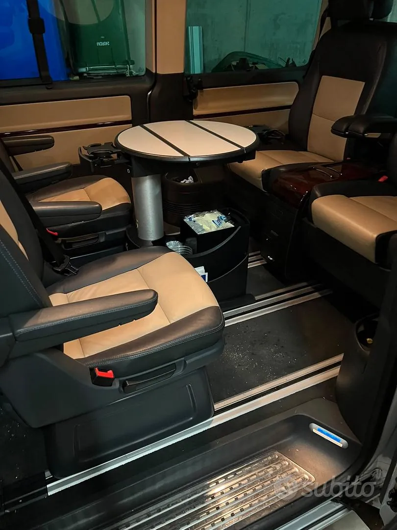 Volkswagen Multivan 2014 photo 3