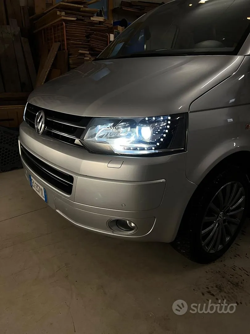 Volkswagen Multivan 2014 photo 5