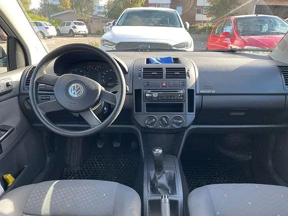 Volkswagen Polo 2004 photo 5
