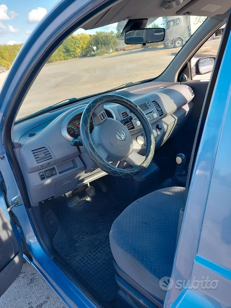 Nissan Micra 2003 photo 5