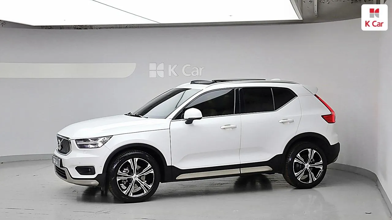 Volvo Xc40 2021 photo 2